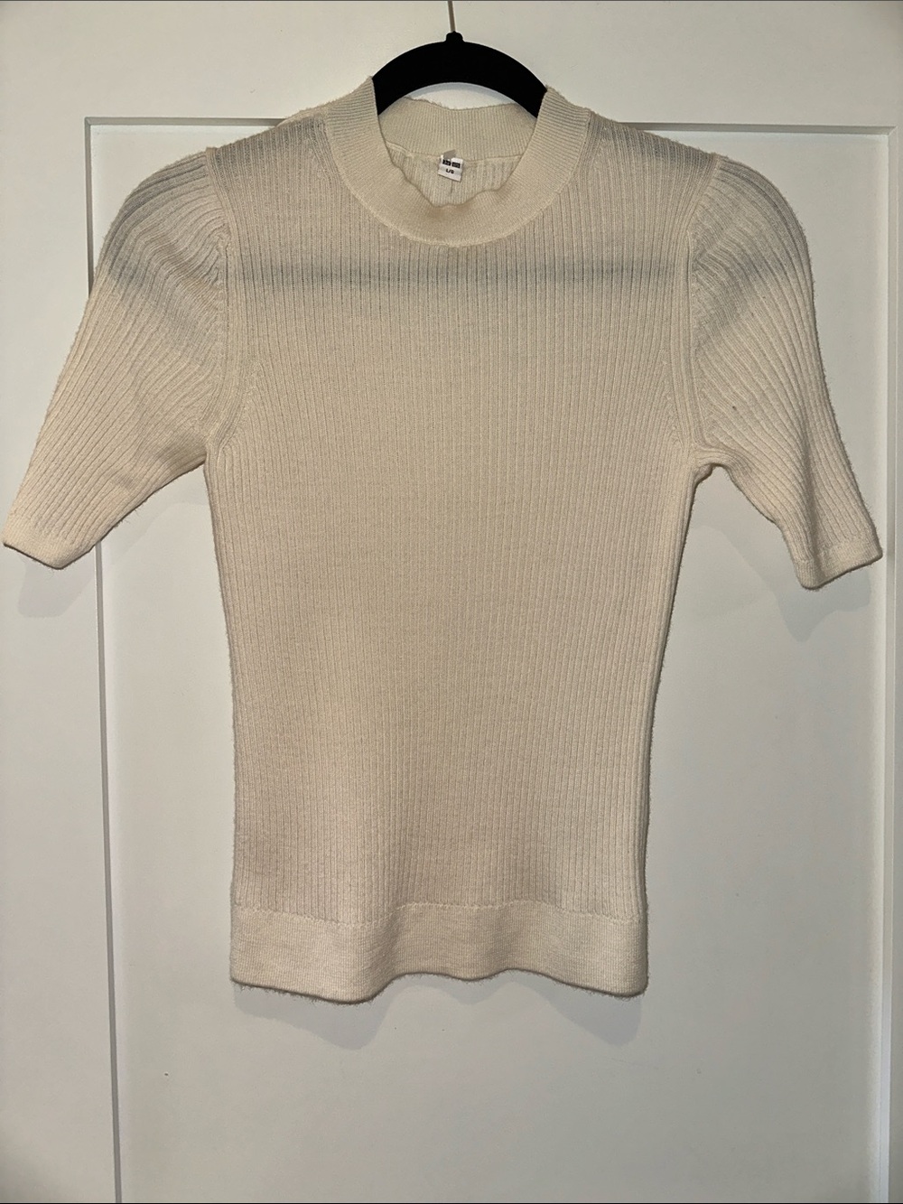100% wool Cream Rib-Knit Short Sleeve Sweater